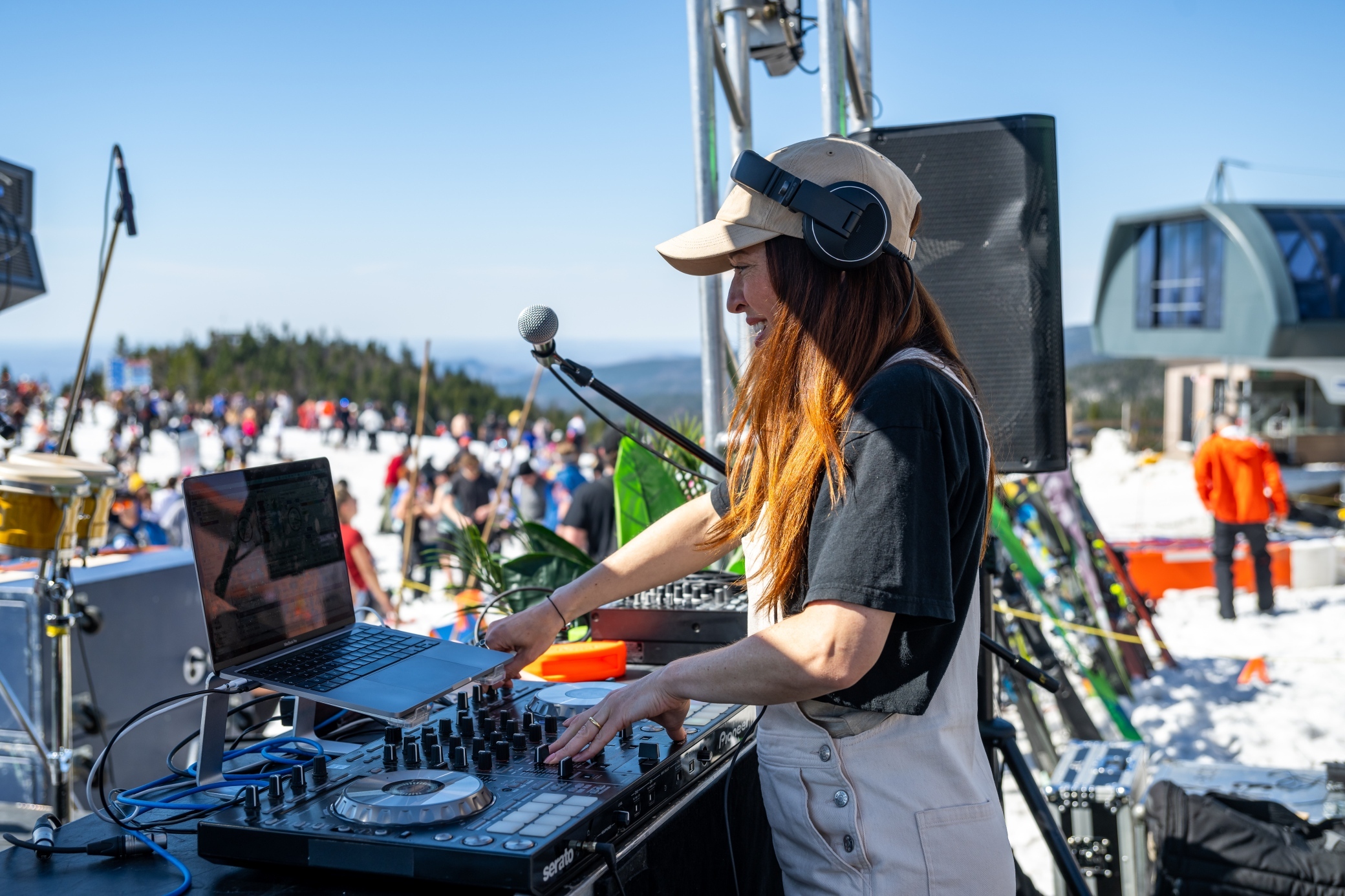 2023 04 15 Corona Party Tremblant 3115